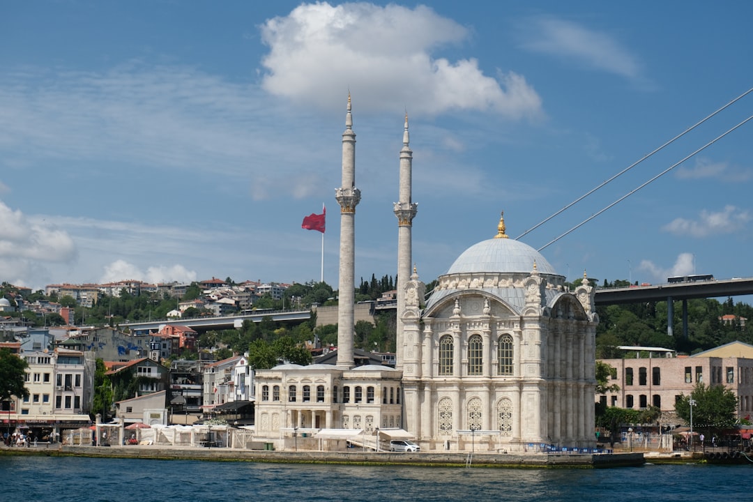 Kasım 2025 için İzmir’de Uygulanacak Kira Zam Oranı Netleşti - Ekonomi haberi görseli