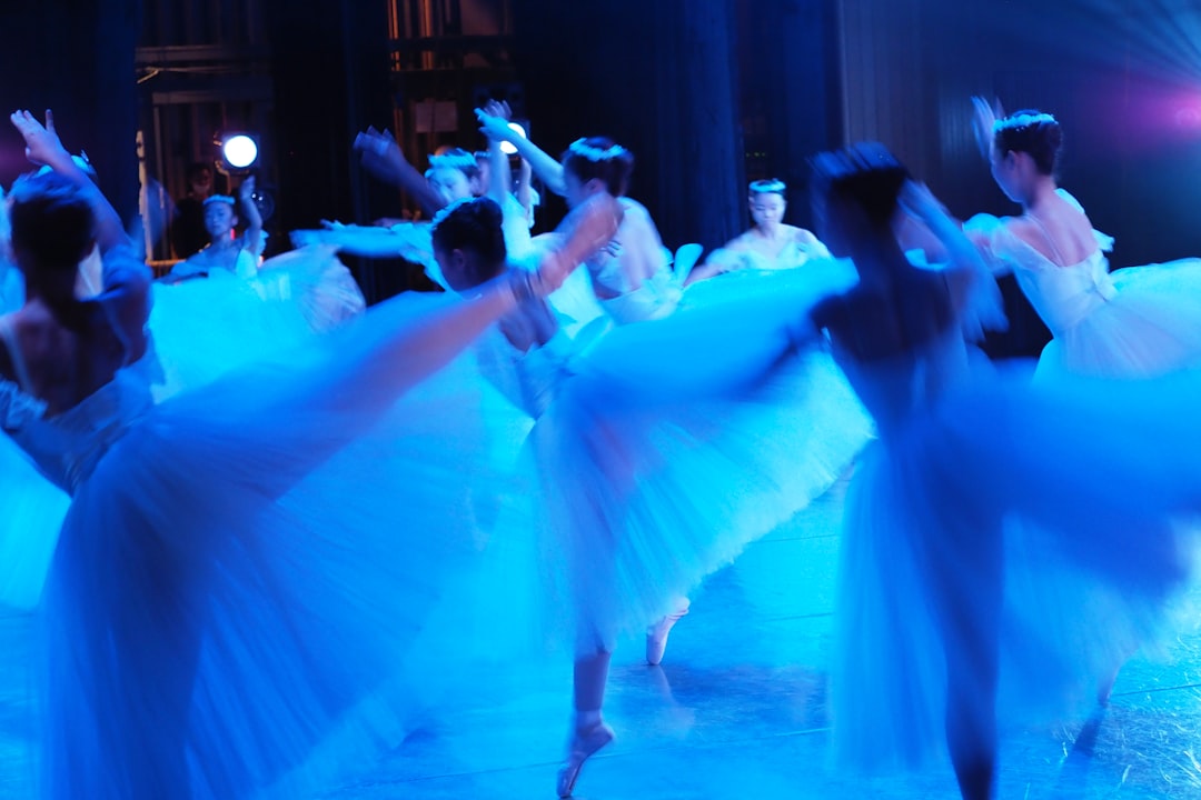 Taksim Sanat’ta “Fotoğrafın Dansı, Dansın Fotoğrafı” Sergisi Açılıyor - Kültür-Sanat haberi görseli