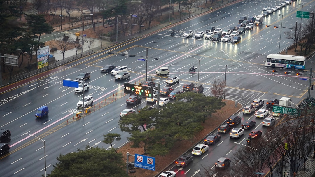 Mamak’ta durakta bekleyenlere çarpan araç: 6 yaralı - Yaşam haberi görseli Mamak’ta durakta bekleyenlere çarpan araç: 6 yaralı - Yaşam haberi görseli