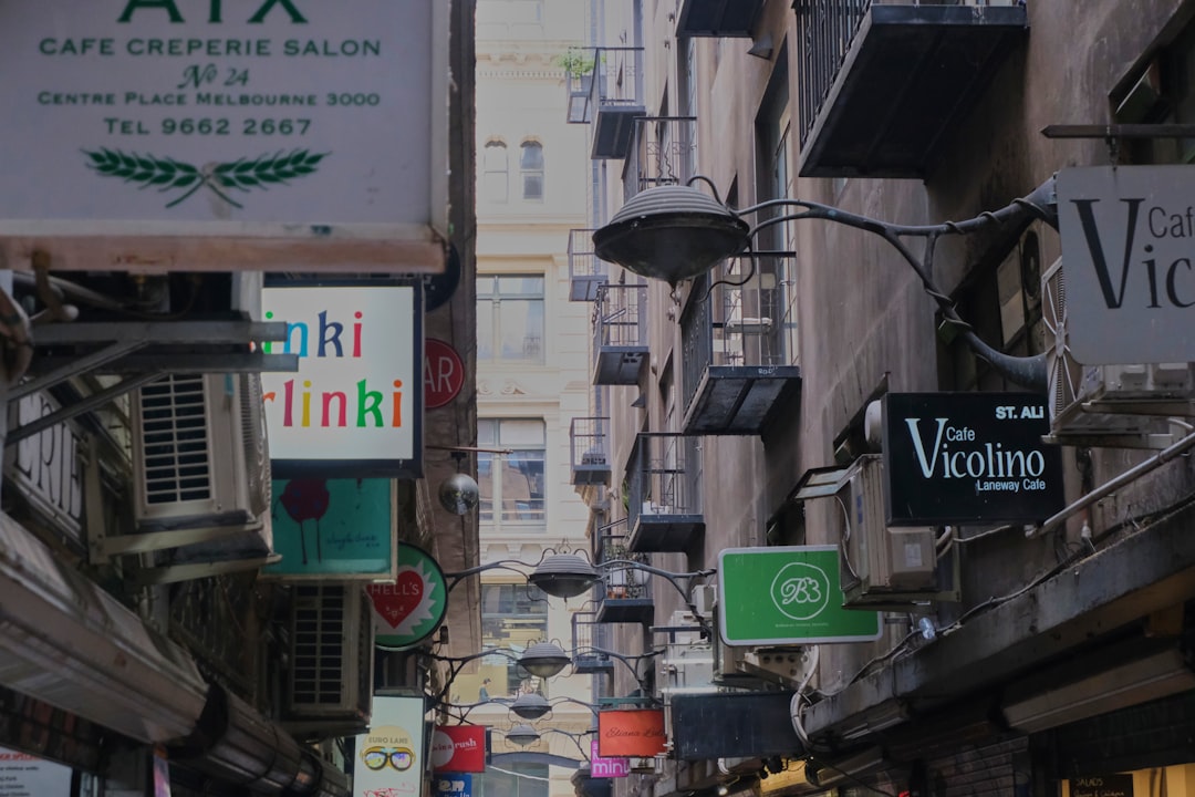 Adana Eczacı Odası Başkanı: 'İlaç Yoksa Tedavi de Yoktur' - Sağlık haberi görseli Adana Eczacı Odası Başkanı: 'İlaç Yoksa Tedavi de Yoktur' - Sağlık haberi görseli