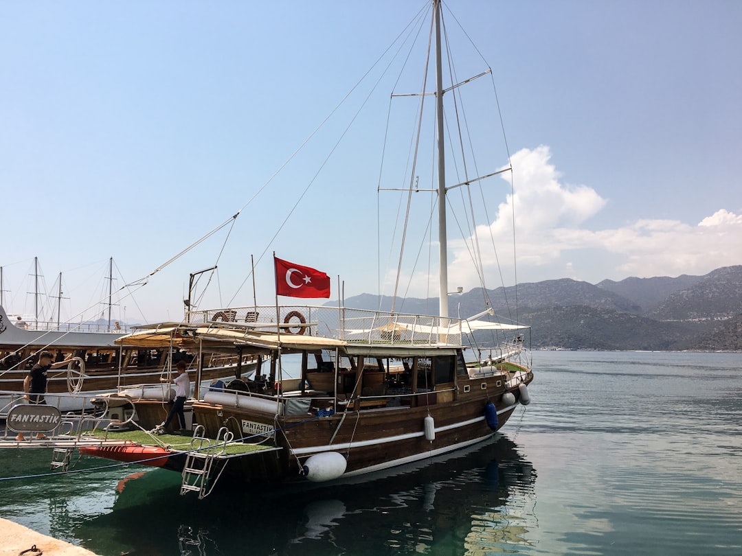 Antalya İhracatında Ekim Ayında Gerileme - Ekonomi haberi görseli