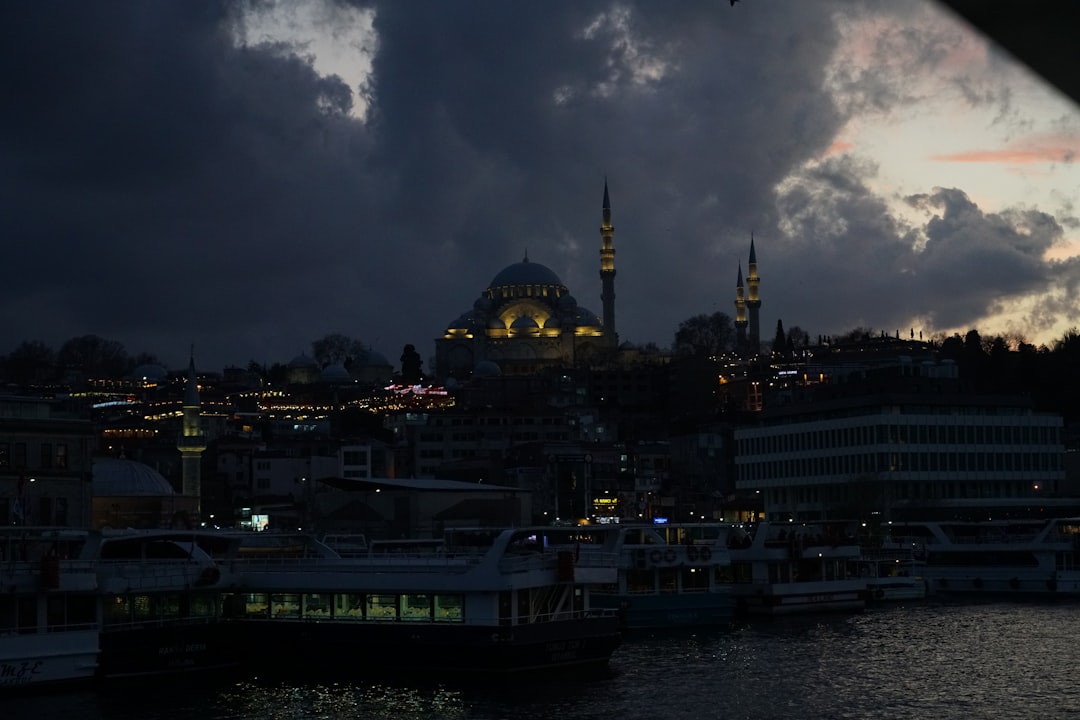 İstanbul'da Su ve Elektrik Kesintileri - Gündem haberi görseli