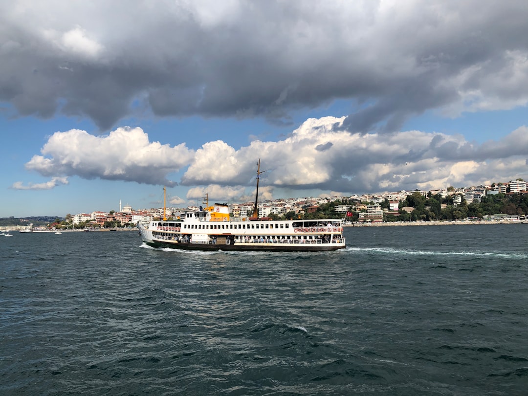 15 Kasım İzmir Hava Durumu: Sabah ve Akşam Serinliğine Dikkat - Yaşam haberi görseli