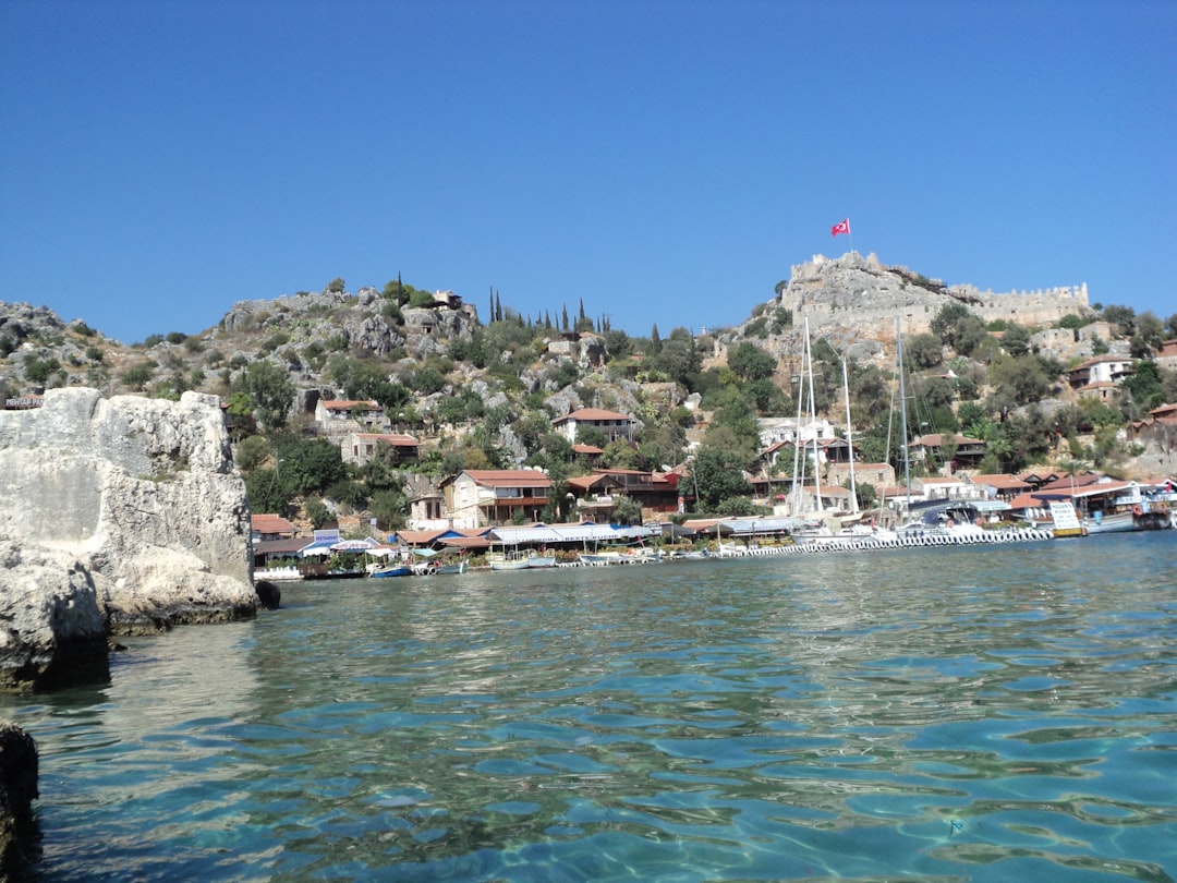 Antalya’ya Ekim’de Gelen Rus Turist Sayısında Çift Haneli Artış - Ekonomi haberi görseli