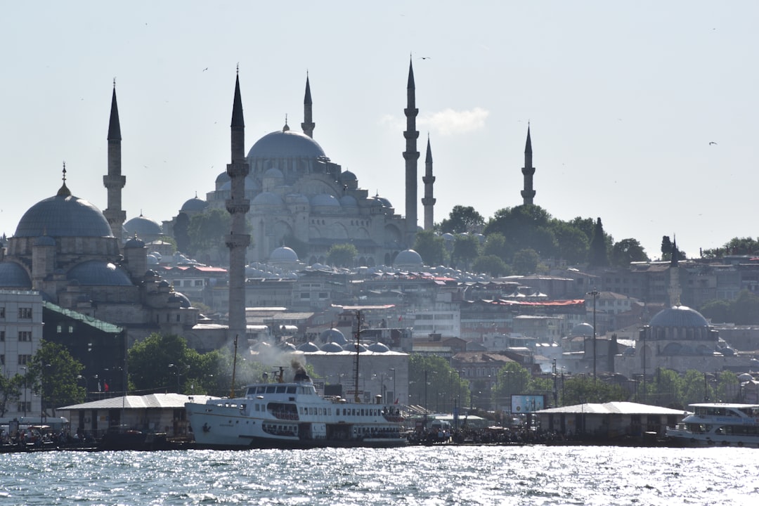 İzmir Körfezi için modifiye kil uygulaması Bayraklı’da başladı - Yaşam haberi