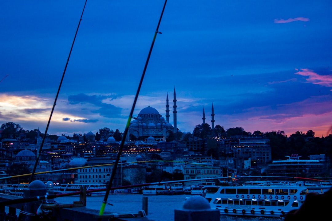 İstanbul’da 28 Kasım’da Trafik Düzenlemesi: Kapanan Yollar ve Alternatif Güzergahlar - Yaşam haberi