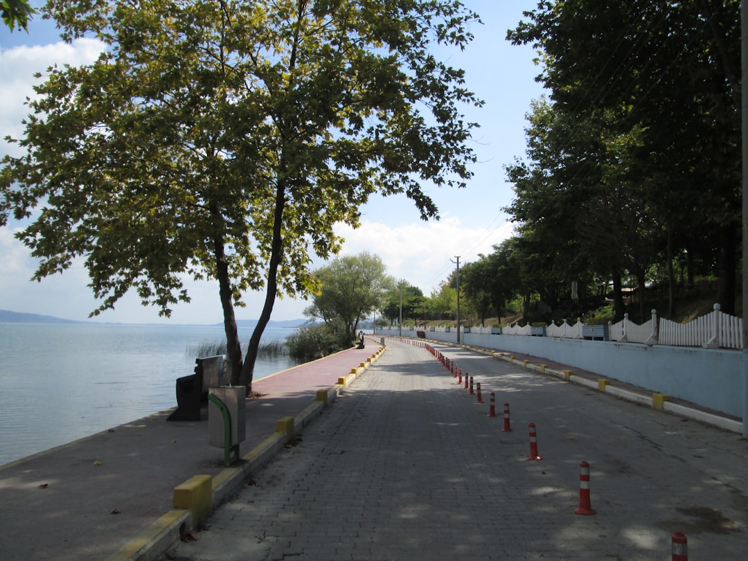 İzmir barajlarında alarm: Balçova ve Gördes tamamen kurudu - Gündem haberi görseli İzmir barajlarında alarm: Balçova ve Gördes tamamen kurudu - Gündem haberi görseli