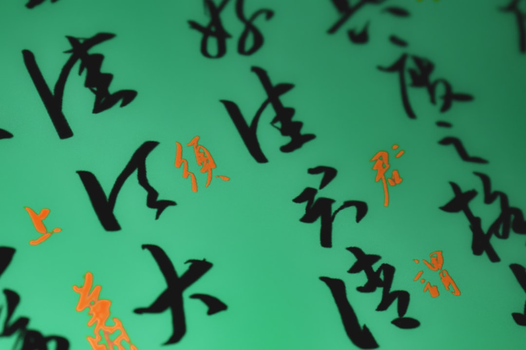 Kalemden Kalbe: Aile Temalı Hat Sanatı Sergisi Gaziantep’te Ziyaretçi Bekliyor - Kültür-Sanat haberi görseli