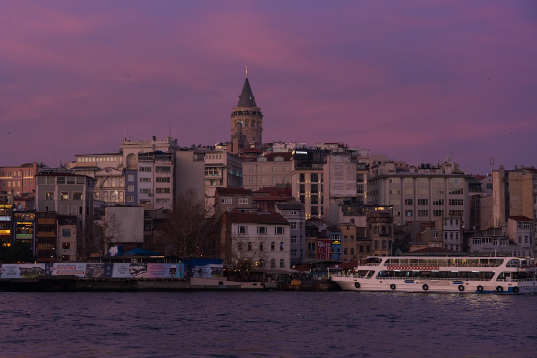 İstanbul’da Hafta Sonu Sanat Tutkunlarını Bekliyor - Kültür-Sanat haberi görseli İstanbul’da Hafta Sonu Sanat Tutkunlarını Bekliyor - Kültür-Sanat haberi görseli