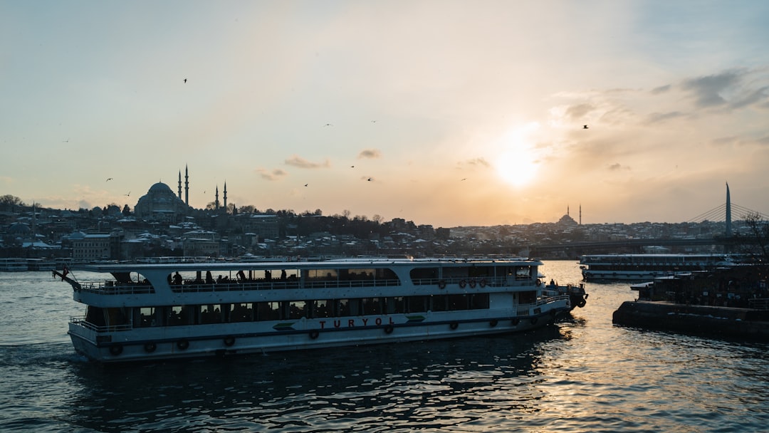İstanbul’da Dört Kişilik Ailenin Aylık Yaşam Maliyeti 106 Bin TL’ye Yaklaştı - Ekonomi haberi görseli İstanbul’da Dört Kişilik Ailenin Aylık Yaşam Maliyeti 106 Bin TL’ye Yaklaştı - Ekonomi haberi görseli
