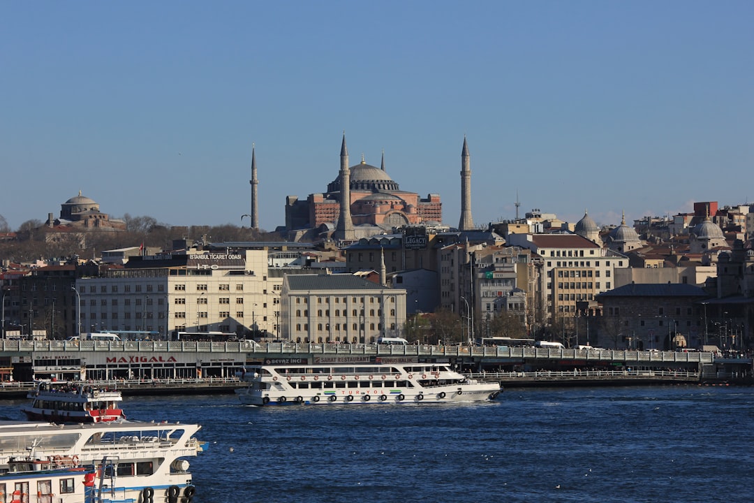 Formula 1 İstanbul’a Geliyor: 2026’dan İtibaren Yarışlar Düzenlenecek - Yaşam haberi görseli Formula 1 İstanbul’a Geliyor: 2026’dan İtibaren Yarışlar Düzenlenecek - Yaşam haberi görseli