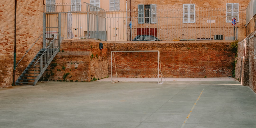 Muratpaşa Belediyespor Kadın Voleybolda Düşme Hattından Uzaklaştı - Spor haberi görseli