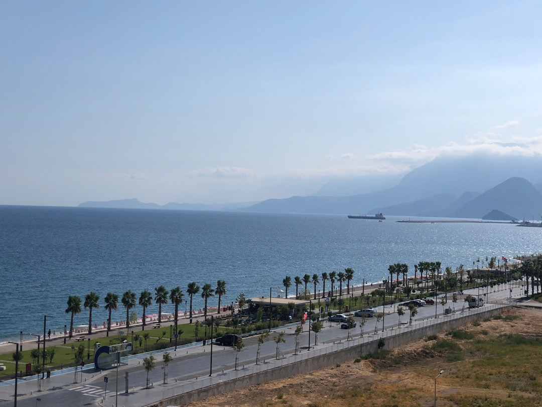 Antalya’da 2025 Ekonomisine Daimi Toparlanma Umudu - Ekonomi haberi görseli