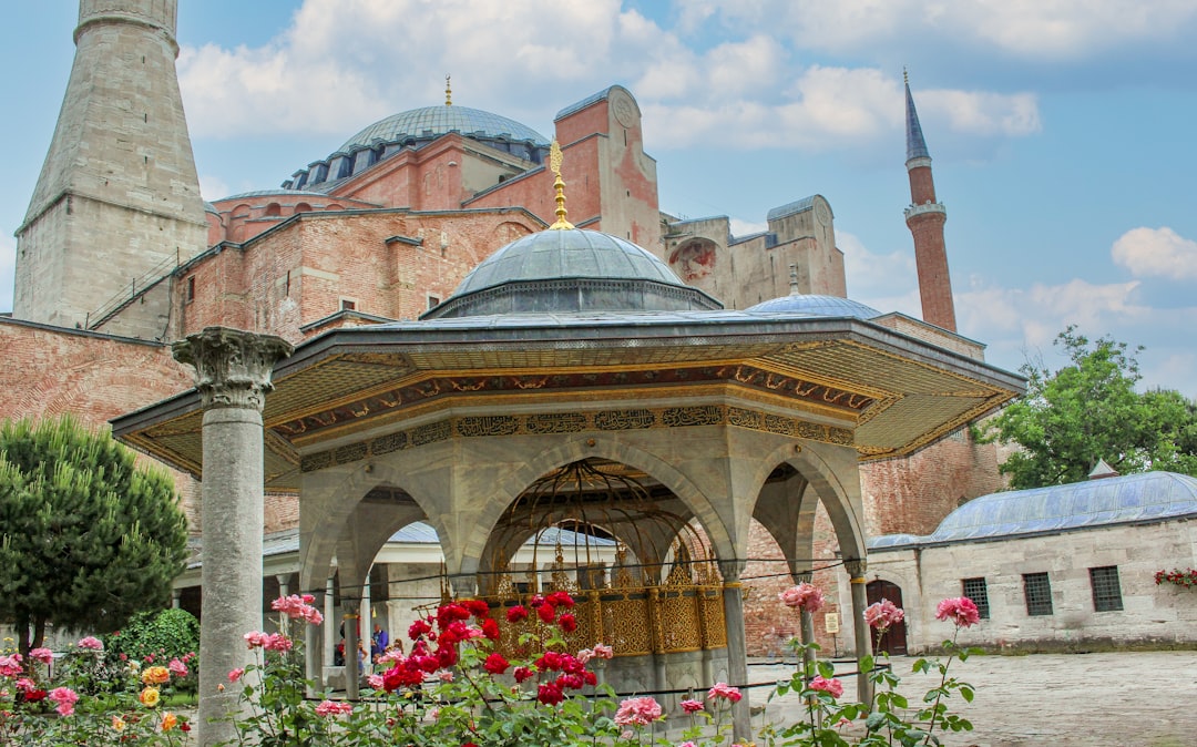 İBB’den 2026 Kültür Festivali Takvimi: İstanbul Sanatla Dört Bir Yanında Buluşuyor - Yaşam haberi görseli İBB’den 2026 Kültür Festivali Takvimi: İstanbul Sanatla Dört Bir Yanında Buluşuyor - Yaşam haberi görseli