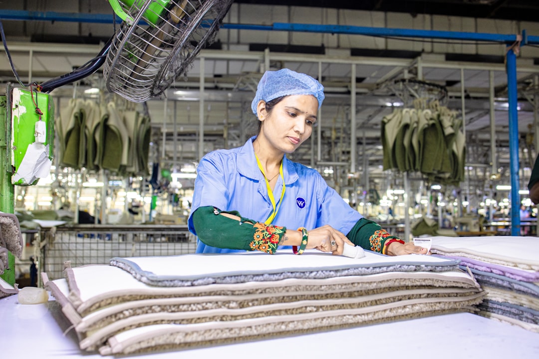 Bursa Barosu’ndan Migros Depo Emekçisi Kadınlara “İlham Veren Kadınlar” Ödülü - Gündem haberi görseli