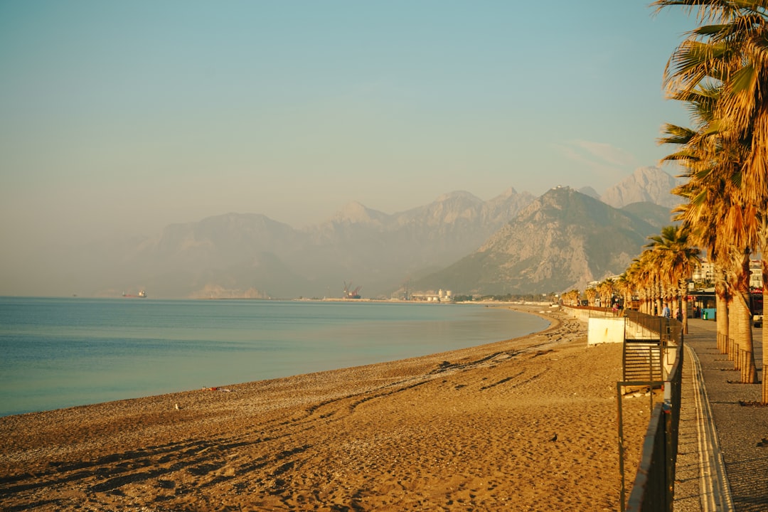 Antalya Turizm Sektöründe Endişe Büyük, İptaller Yok - Ekonomi haberi görseli