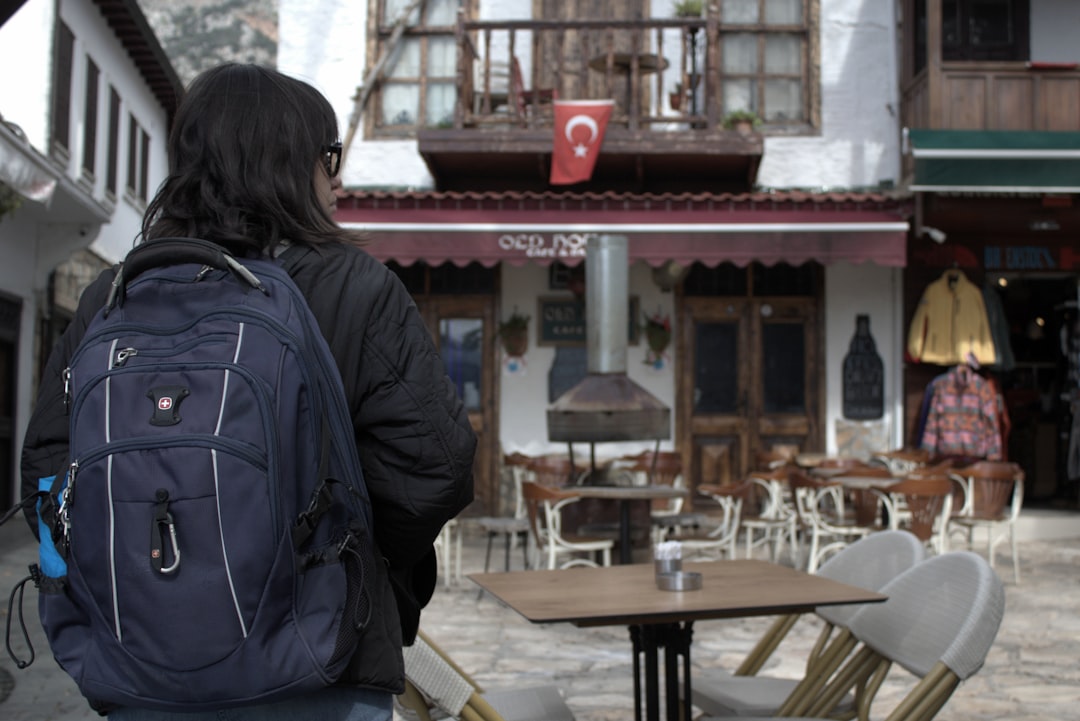 Antalya’da Mobil Sağlık Ekibi Evde Sağlık Hizmetlerini Sürdürüyor - Sağlık haberi görseli