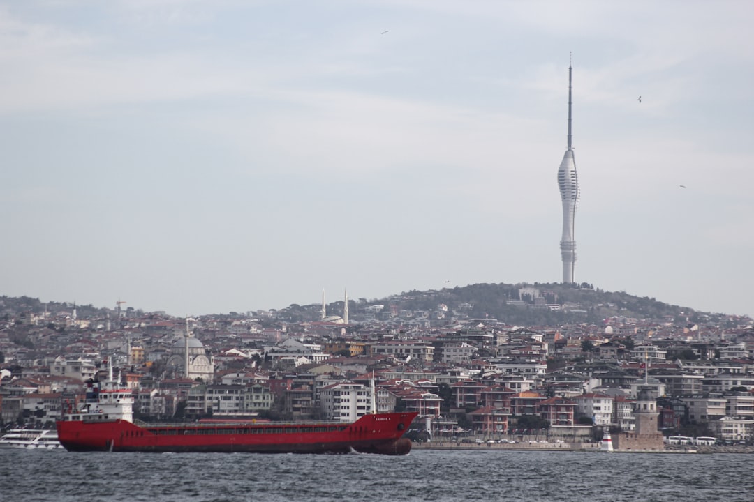 Adana Şubat Ayında İhracatta Yüzde 18 Artış Kaydetti - Ekonomi haberi görseli