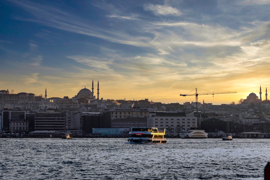 İstanbul’da Raylı Sistem Genişlemesi: Arnavutköy–Halkalı Hattı 17,5 km Uzayacak - Gündem haberi görseli