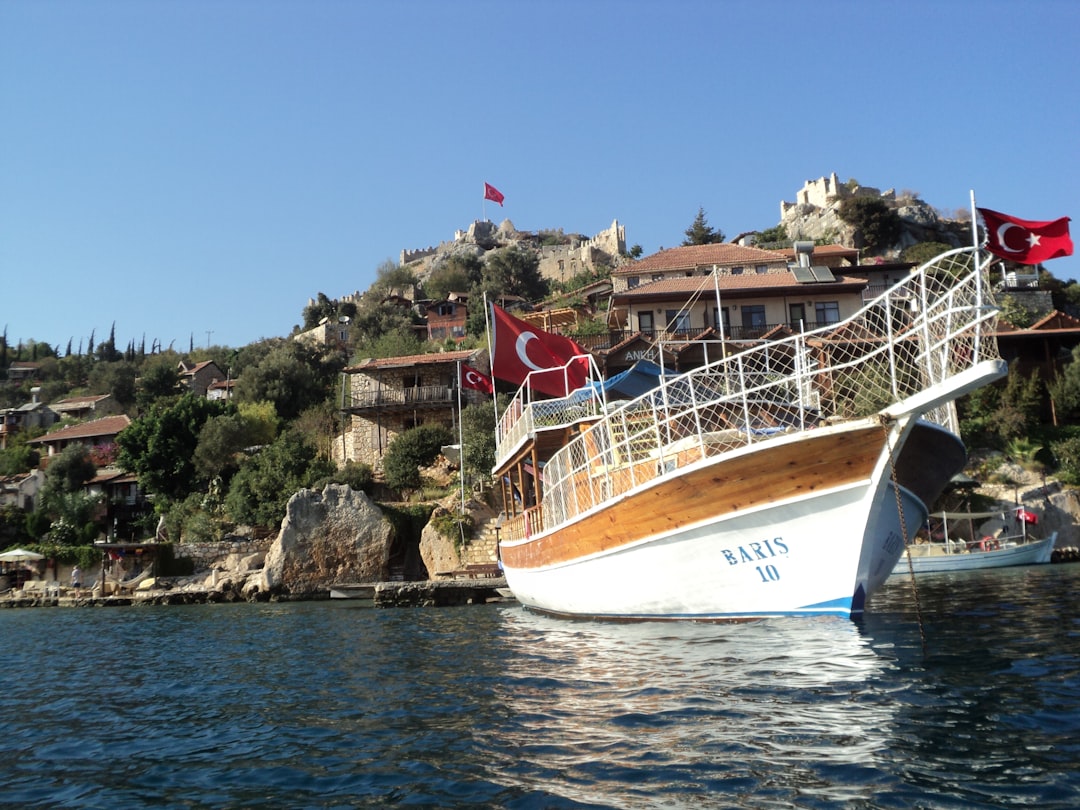 “Bir Başka Antalya 3” Sergisinde Bugün Rehberli Tura Katılım Sınırlı - Kültür-Sanat haberi görseli “Bir Başka Antalya 3” Sergisinde Bugün Rehberli Tura Katılım Sınırlı - Kültür-Sanat haberi görseli