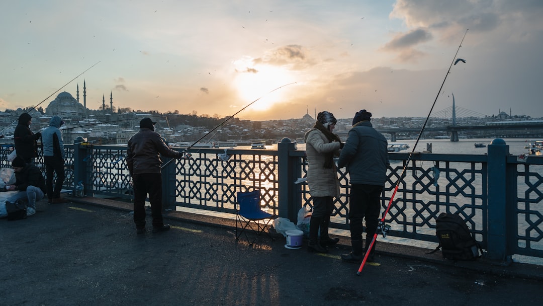 Narlıdere’de Ramazan Öncesi Kapsamlı Bahar Temizliği Başladı - Yaşam haberi görseli