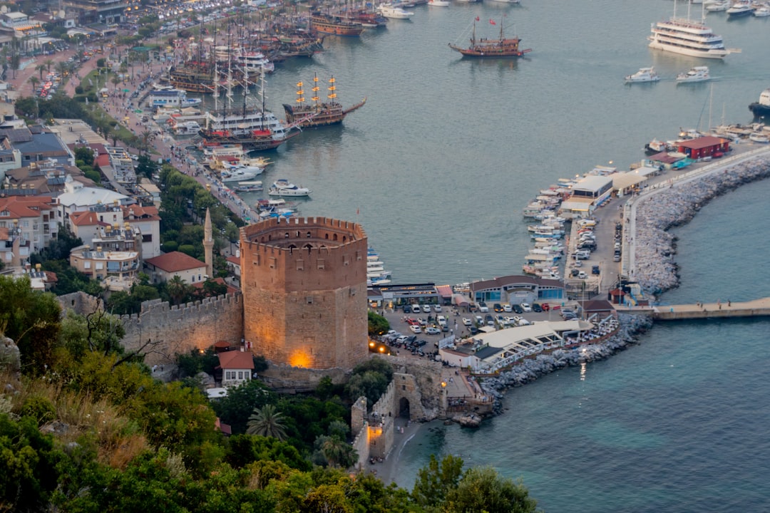 Adana Tiyatro Festivali’nden Kültür Dolu Bir Pazar Akşamı - Kültür-Sanat haberi