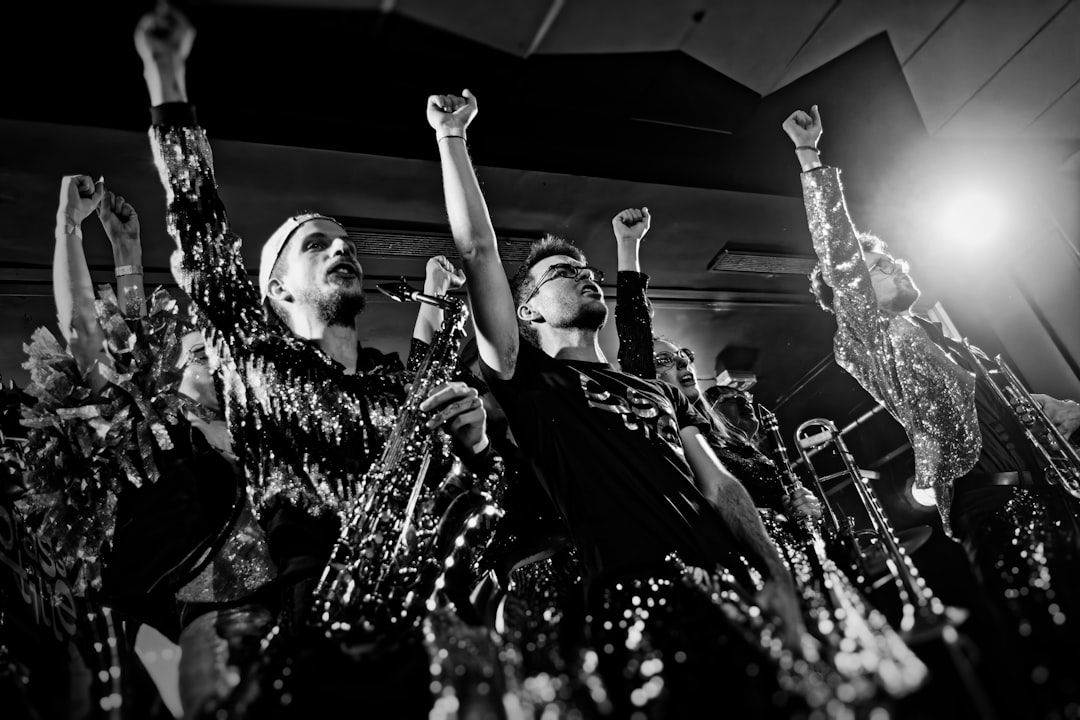 Bursa’da Dünya Tiyatro Günü kutlamalarıyla sanat sahnesi canlandı - Kültür-Sanat haberi görseli