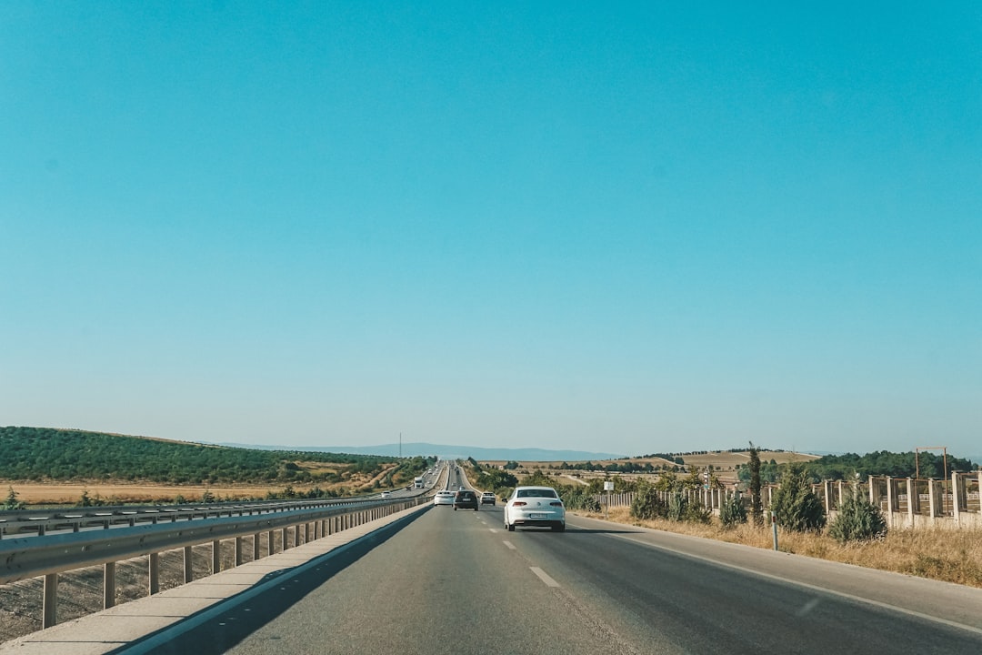 Bursa’da asfalt ve yol altyapısı çalışmaları sürüyor - Yaşam haberi görseli
