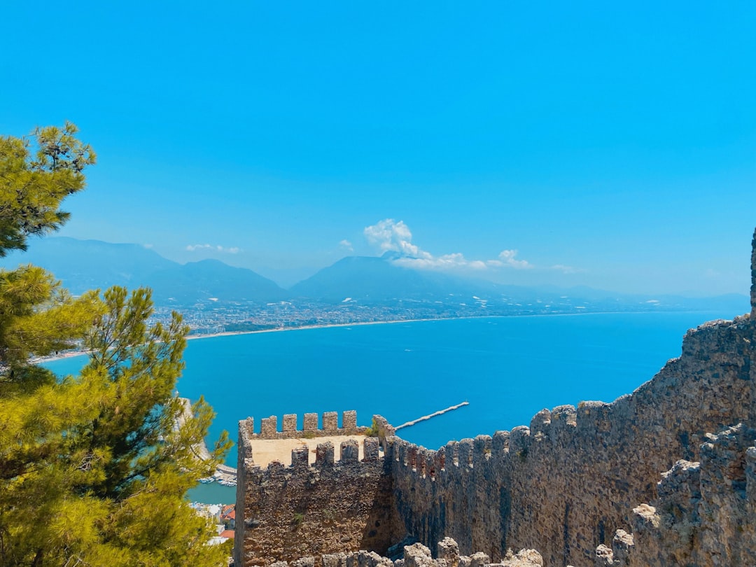 Antalya’da ‘Tria’ İlk Prömiyerle Sahne Aldı - Kültür-Sanat haberi görseli