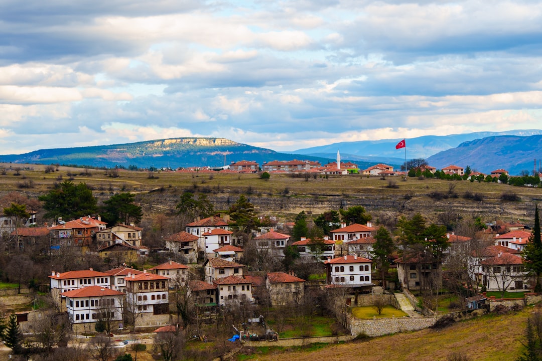 Konya'ya Nisan ayında kar sürprizi: 12 Nisan’da birçok ilçede kar yağışı bekleniyor - Yaşam haberi görseli