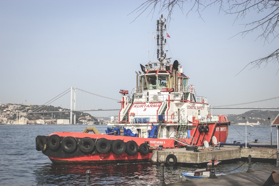 Adana'da İnşaat ve Altyapı Sektörüne Yönelik Kapsamlı Ekonomi Toplantısı Yapıldı - Ekonomi haberi görseli