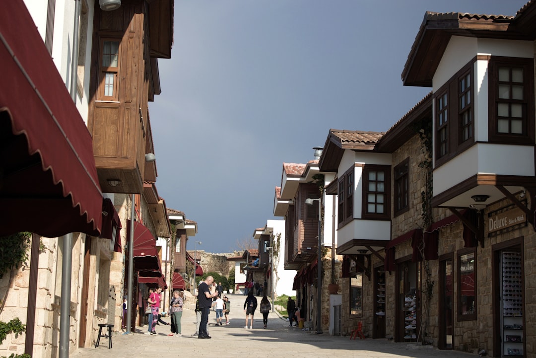 Antalya’da Kültür Sanat Güne Tiyatro ve Atölyelerle Renk Katıyor - Kültür-Sanat haberi