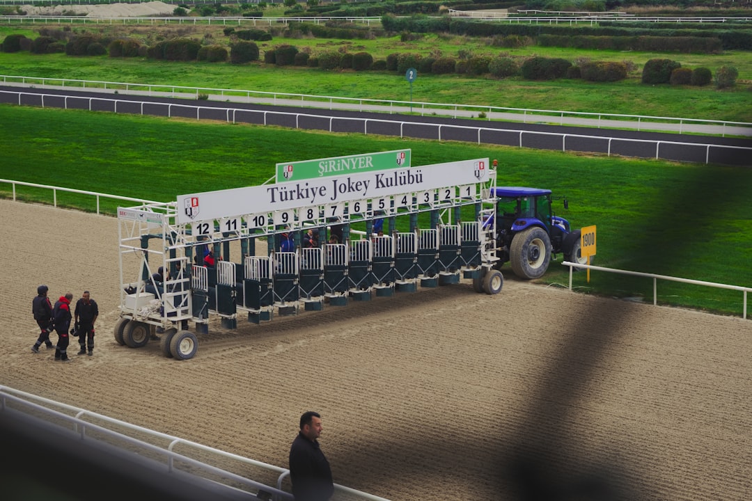 İzmir’de 23 Nisan’da Ulaşım Hizmetleri Gün Boyu Ücretsiz - Yaşam haberi görseli