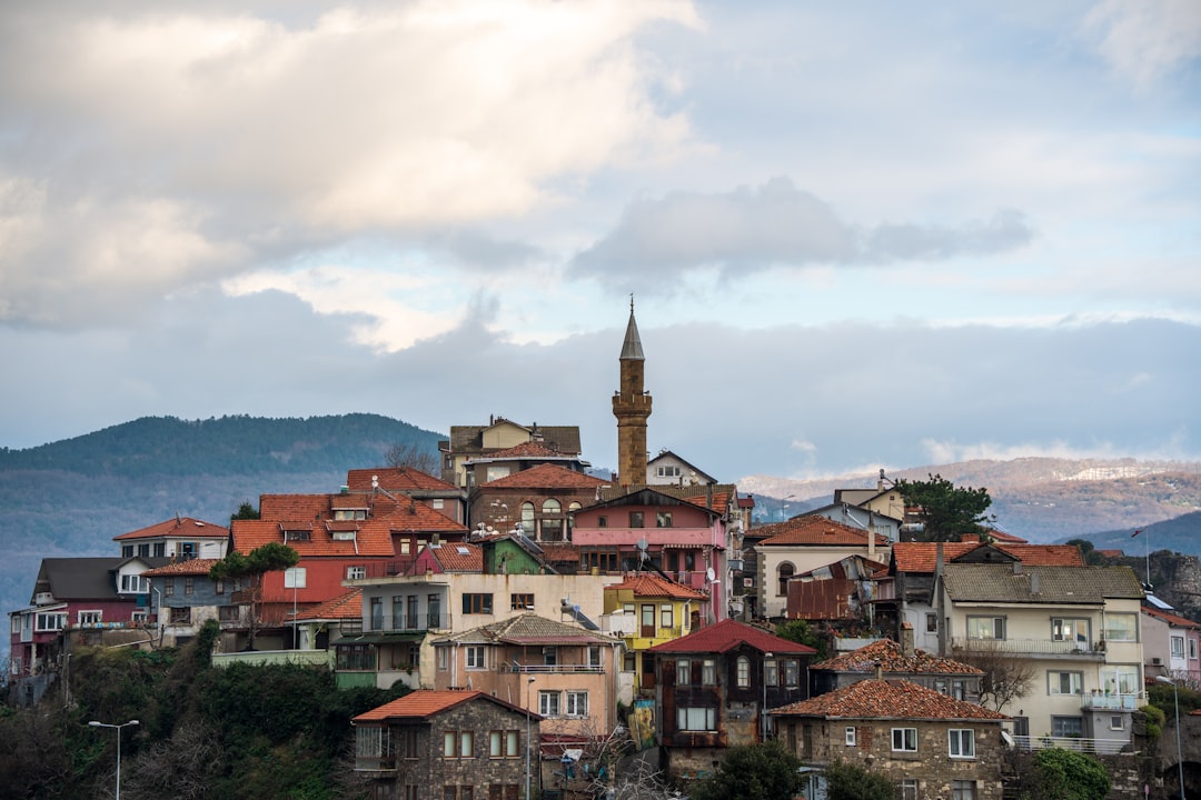 Adana'da Çocuklar ve Anneler Çamurdan Sanat Eserleri Yaratıyor - Kültür-Sanat haberi görseli