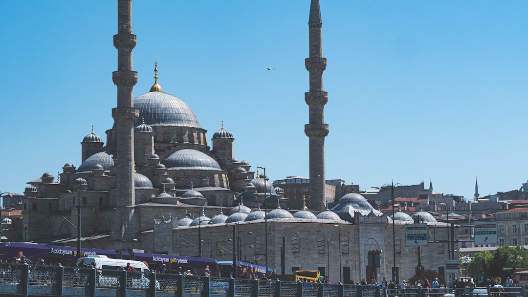İstanbul'da Trafik Yoğunluğu Yüzde 51'ye Ulaştı - Gündem haberi