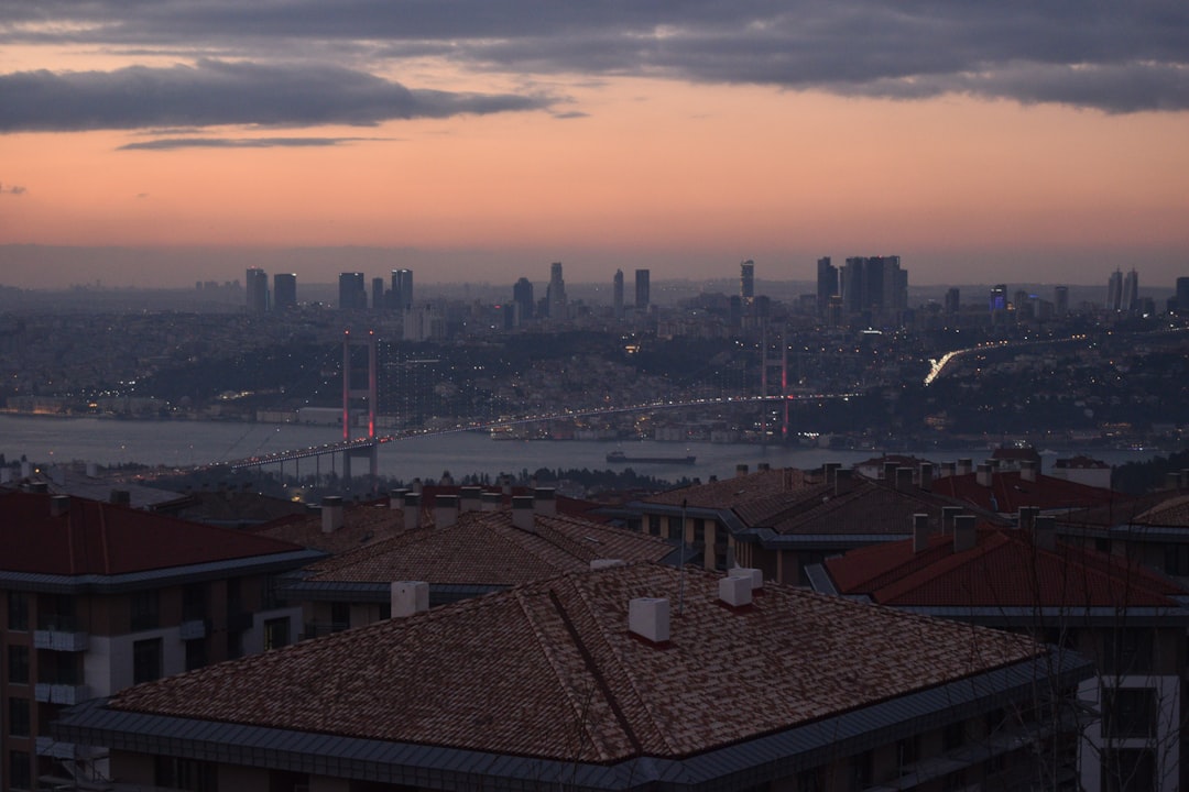 İstanbul Ekonomi Zirvesinde Erdoğan: İstanbul Küresel Finans Merkezi Olacak - Ekonomi haberi görseli