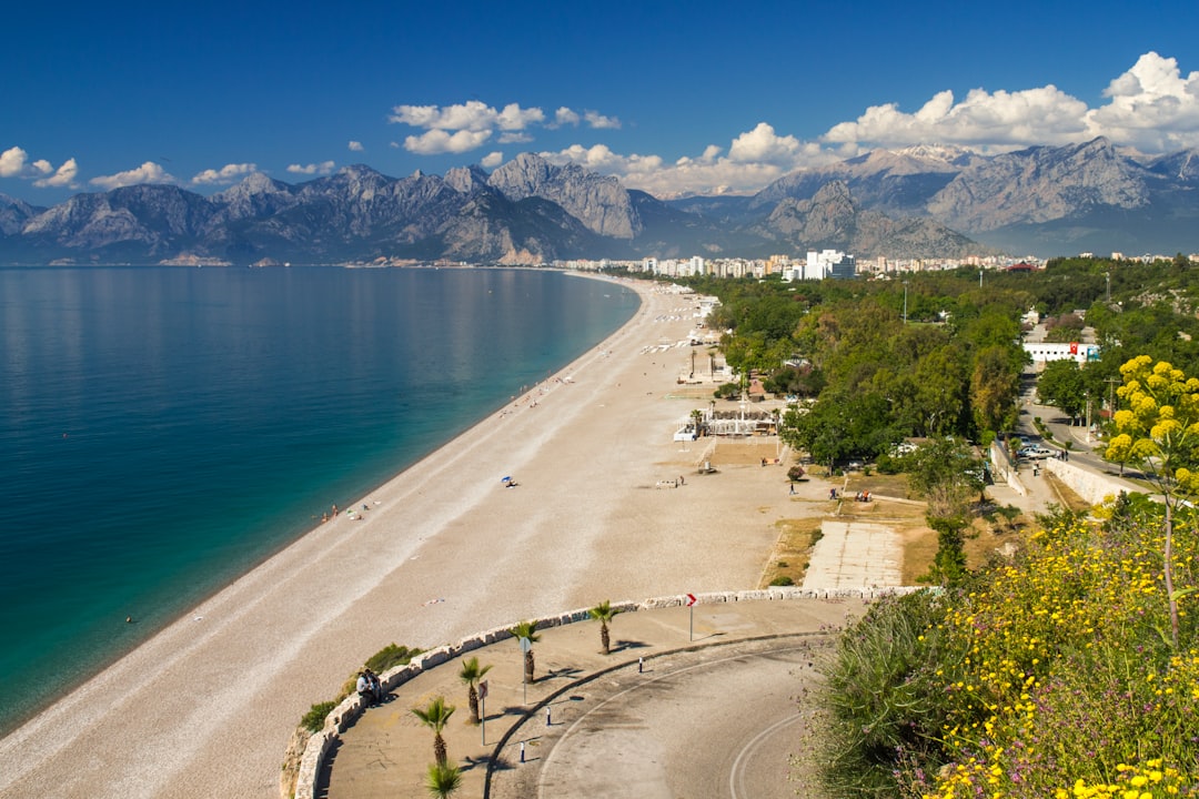 Antalya'daki Trafik Güvenliği: Mayıs Ayının Sonuçları ve Gelecek Hafta İçin Uyarı - Gündem haberi görseli