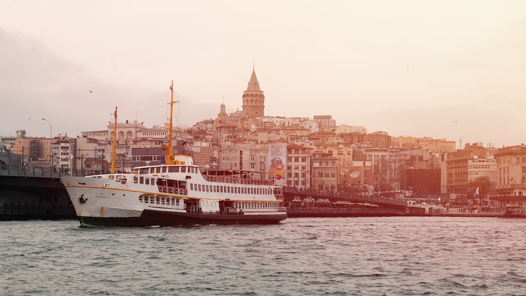 İstanbul'da Kültür Etkinlikleri Hazırlıkta: Tiyatro, Konser ve Sergiler! - Kültür-Sanat haberi görseli