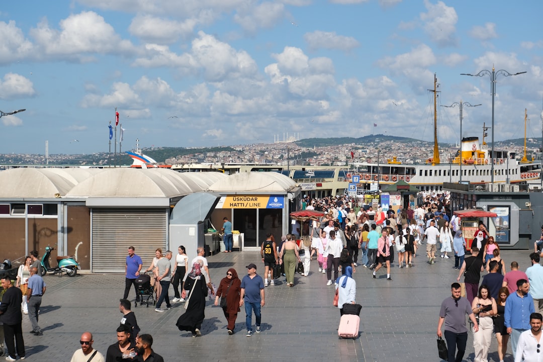 İstanbul'da Taksim'de Huzur İstanbul Operasyonu Başlıyor - Gündem haberi görseli İstanbul'da Taksim'de Huzur İstanbul Operasyonu Başlıyor - Gündem haberi görseli