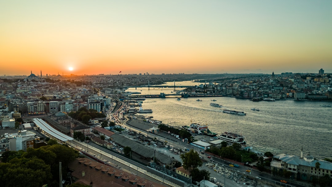 İstanbul Ekonomi Çalıştayı: Yeni İdealar ve Proje Fikirleri - Ekonomi haberi görseli
