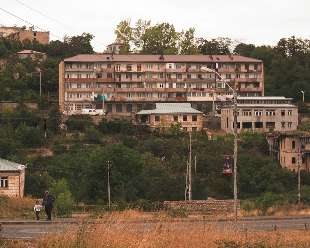 Antep'te Tekstil Fabrikasında Çalışan İşçiler Zehirlenme Şüphesiyle Hastanelere Kaldırıldı - Sağlık haberi görseli