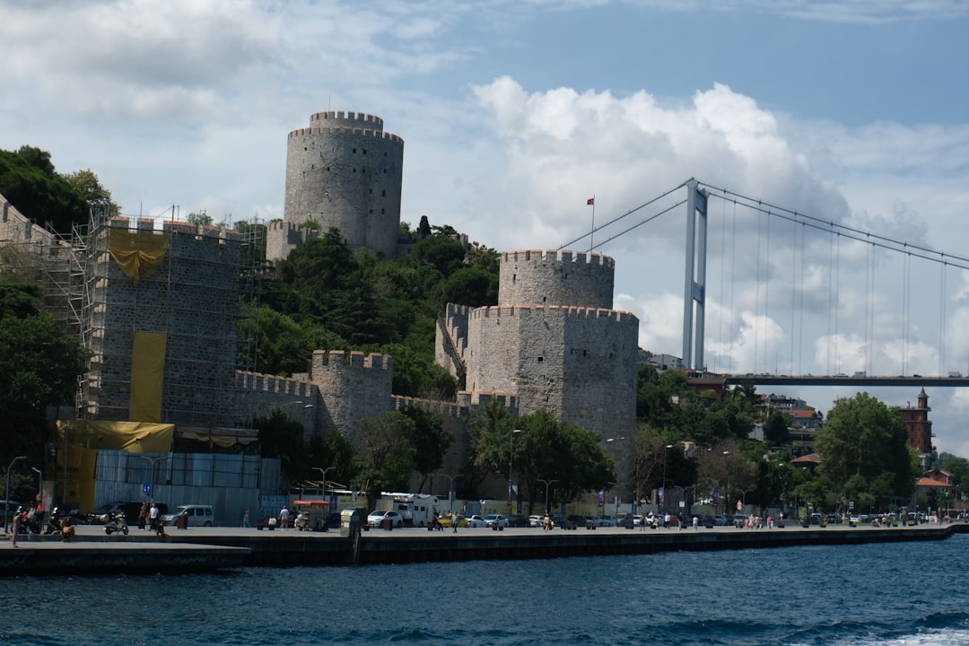 İstanbul'da Sıcak Hava Nedeniyle Sahillerde Akın - Gündem haberi görseli