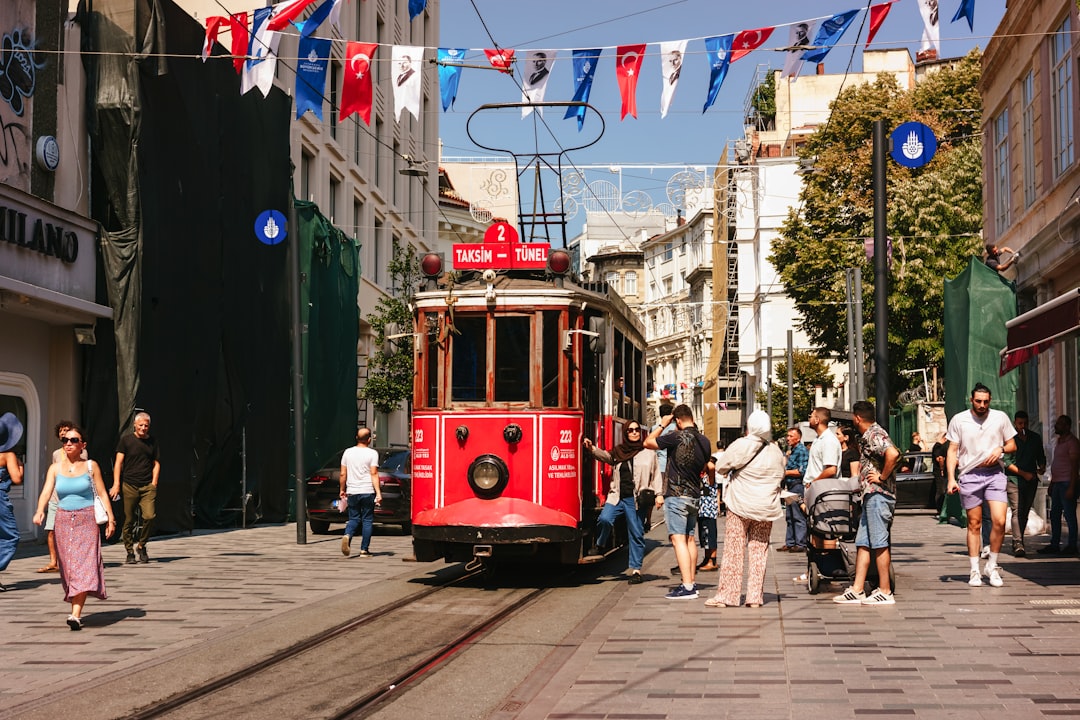 İstanbul Büyükşehir Belediyesi Toplu Ulaşım Ücretlerini Artırıyor - Gündem haberi görseli İstanbul Büyükşehir Belediyesi Toplu Ulaşım Ücretlerini Artırıyor - Gündem haberi görseli