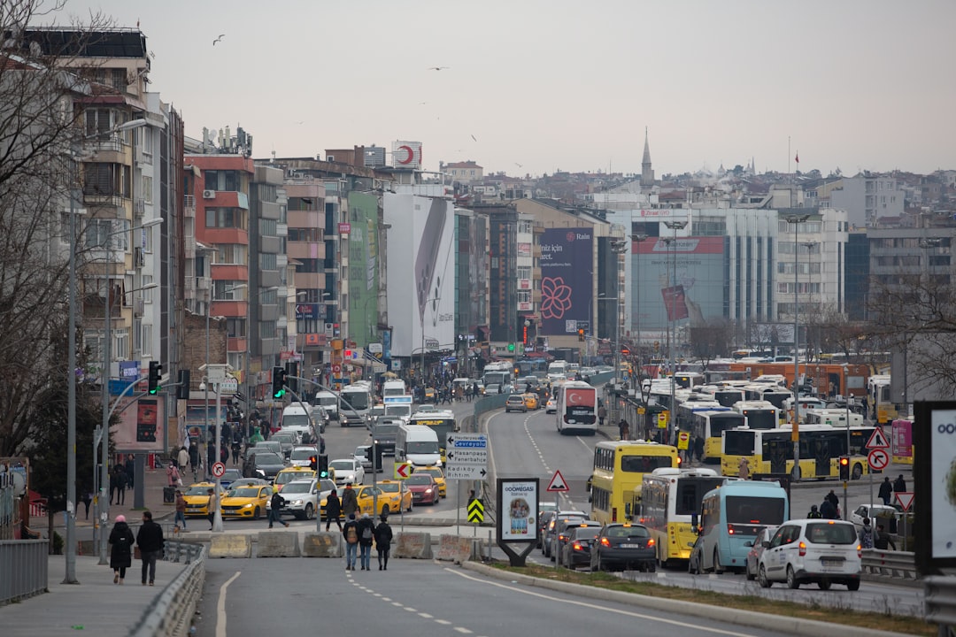 İstanbul'da Yüksek Ameliyat ve Muayene Oranları: Sağlık Sistemi Nisan-Aralık Verileri - Sağlık haberi görseli İstanbul'da Yüksek Ameliyat ve Muayene Oranları: Sağlık Sistemi Nisan-Aralık Verileri - Sağlık haberi görseli