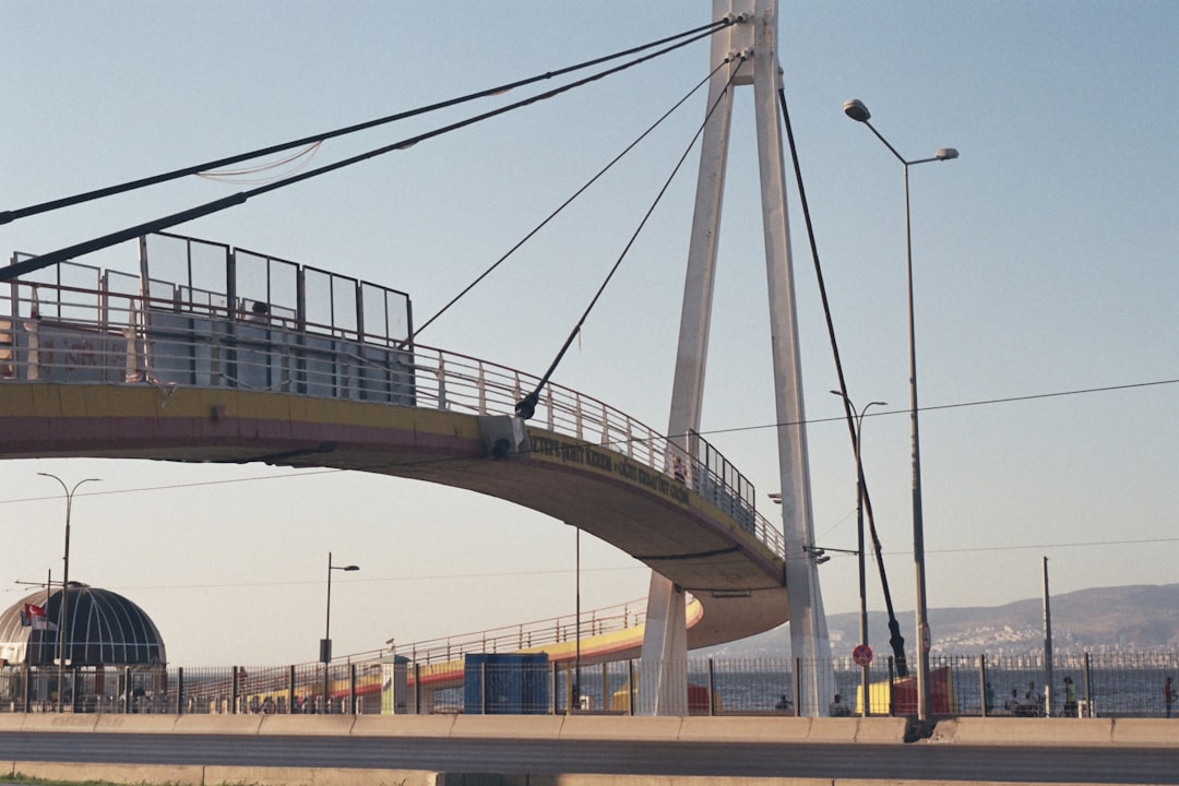 İzmir'in Yeni Sanayi Sitesi ve Çocuk Sağlık Çalışmaları - Gündem haberi görseli