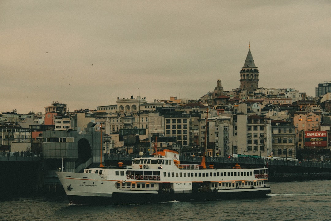 İstanbul'da Kültür Sanat Haftası: Sergiler, Konserler ve Atölyeler ile Dolu Bir Ajanda - Kültür-Sanat haberi görseli