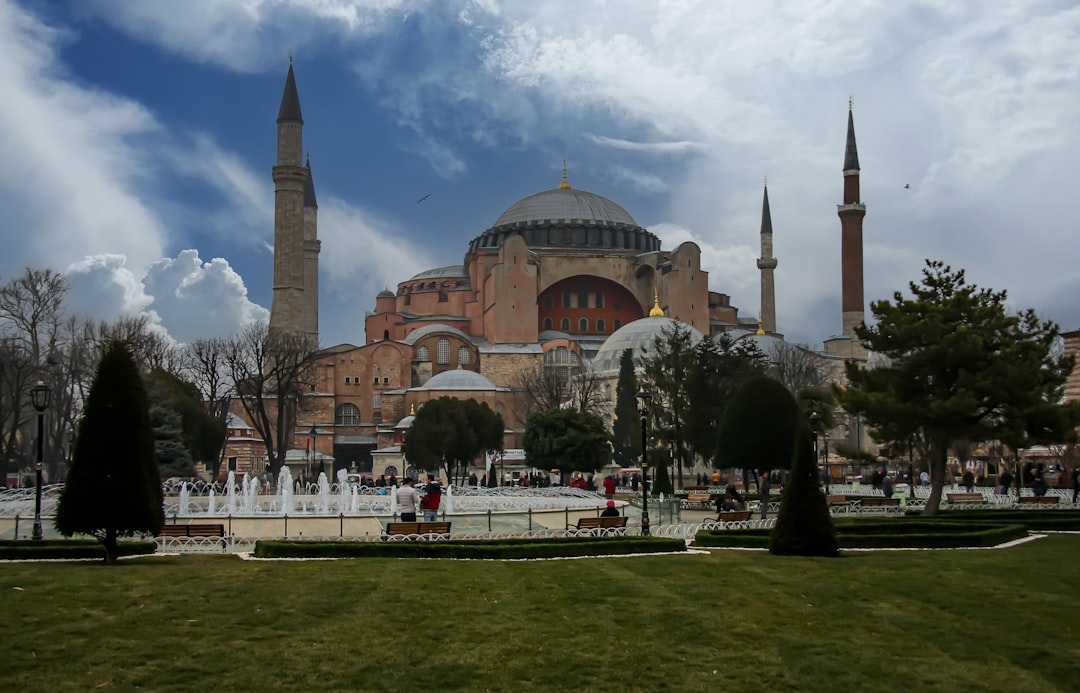 Yenipazar'da Antep Fıstığı Festivali Hazırlıkları Mahalleyle Birlikte Planlandı - Gündem haberi görseli Yenipazar'da Antep Fıstığı Festivali Hazırlıkları Mahalleyle Birlikte Planlandı - Gündem haberi görseli