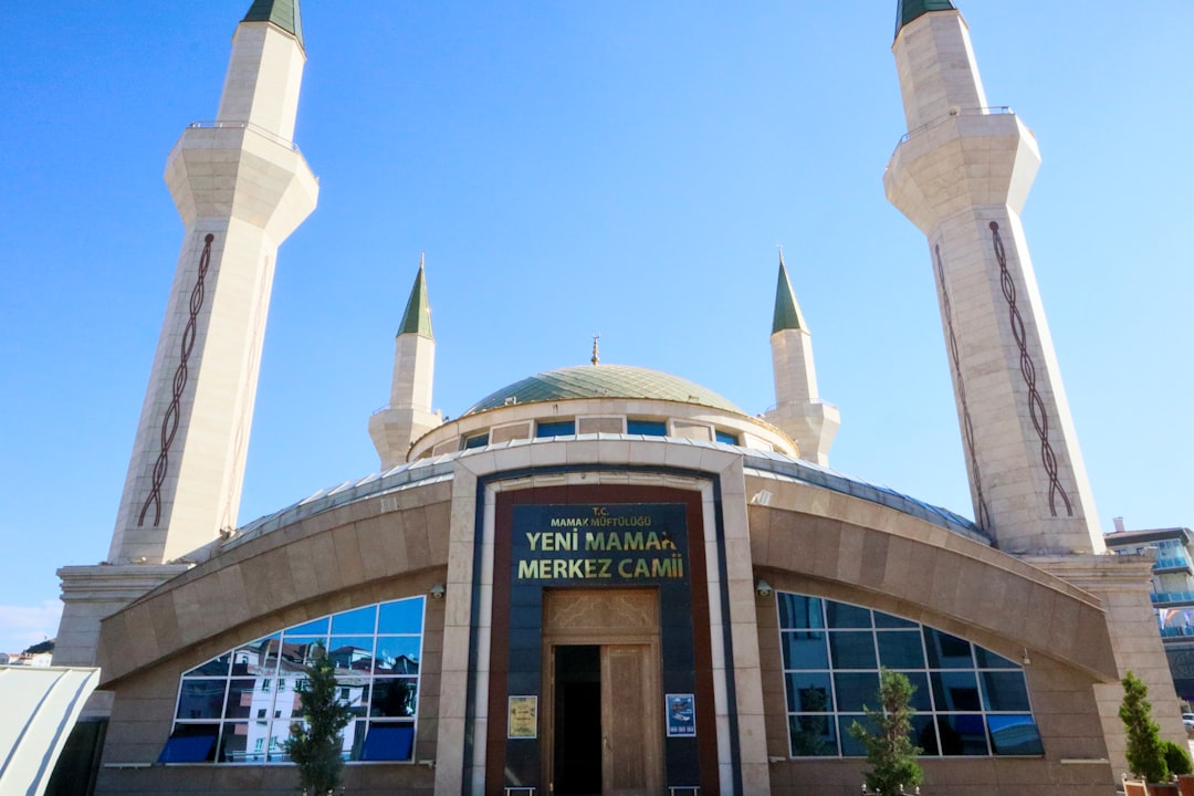 Ankara Büyükşehir Belediyesi, Güdül'deki Osmanlı ve Cumhuriyet Dönemi Sivil Mimarilerini Koruma Çalışmaları Başladı - Gündem haberi görseli
