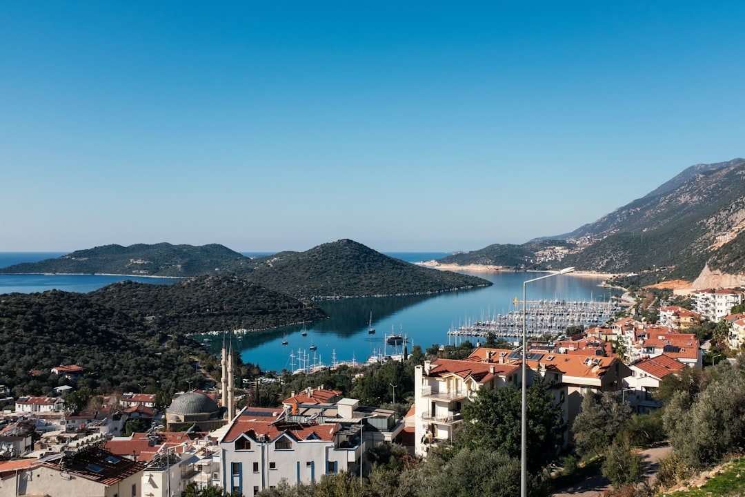 Antalya'nın Gündeminde: 'Beyaz Altın' Seferberliği ve Soğuk Sınav Haftası İkramları - Gündem haberi görseli Antalya'nın Gündeminde: 'Beyaz Altın' Seferberliği ve Soğuk Sınav Haftası İkramları - Gündem haberi görseli