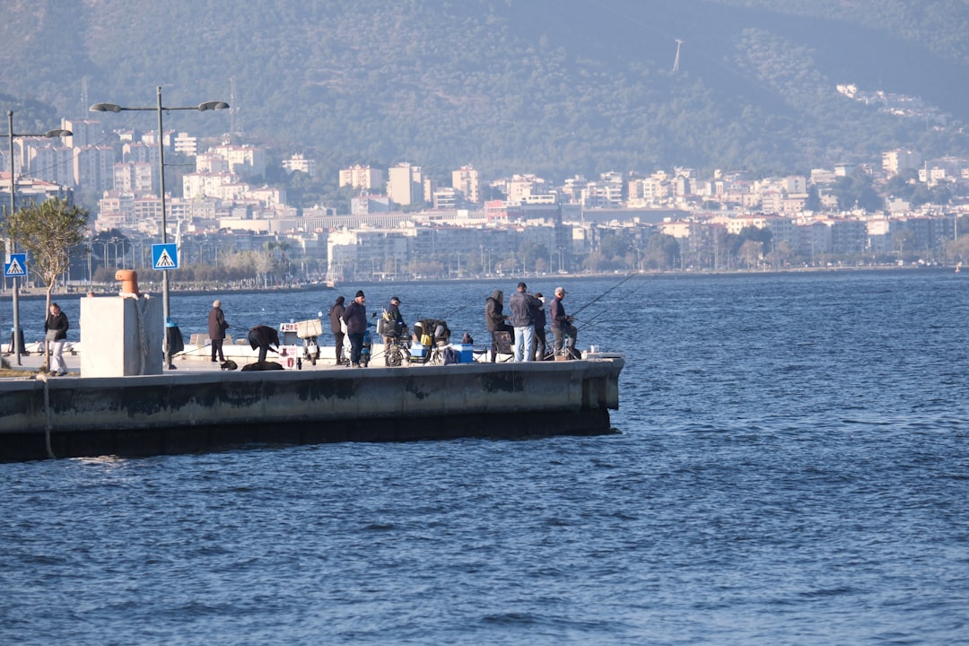 İzmir Vapur Hattında Teknik Sorunlar: Yolcuların Güvenliği ve Uygunluk Kaygısı - Gündem haberi görseli İzmir Vapur Hattında Teknik Sorunlar: Yolcuların Güvenliği ve Uygunluk Kaygısı - Gündem haberi görseli